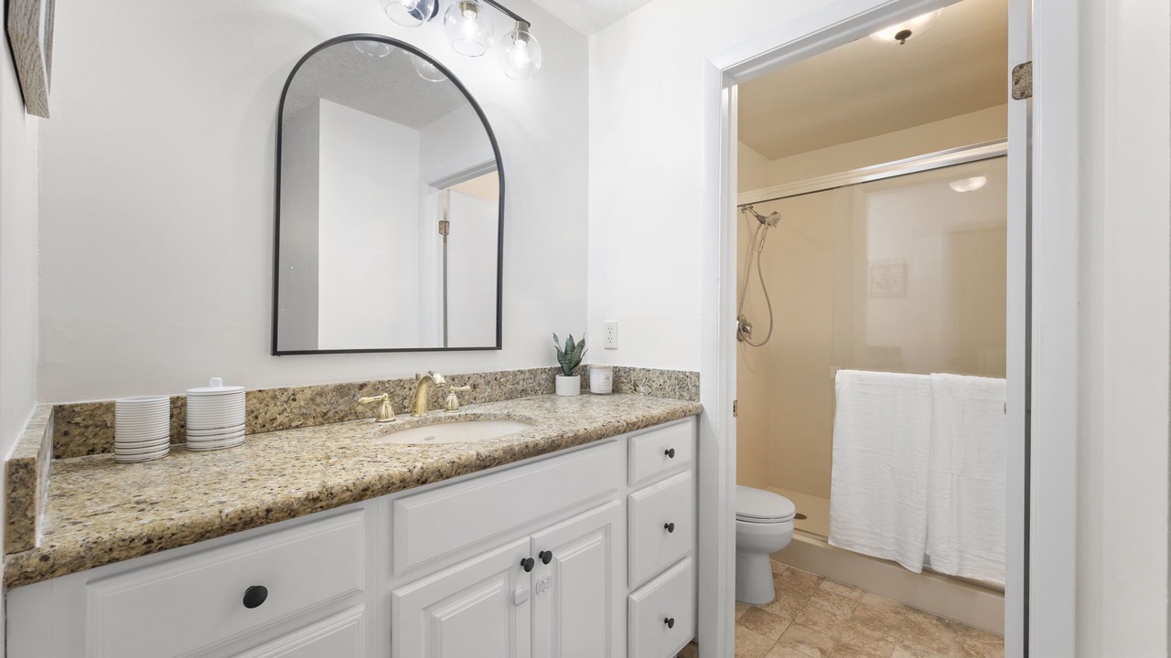 Photo of Bathroom in Hunt Club