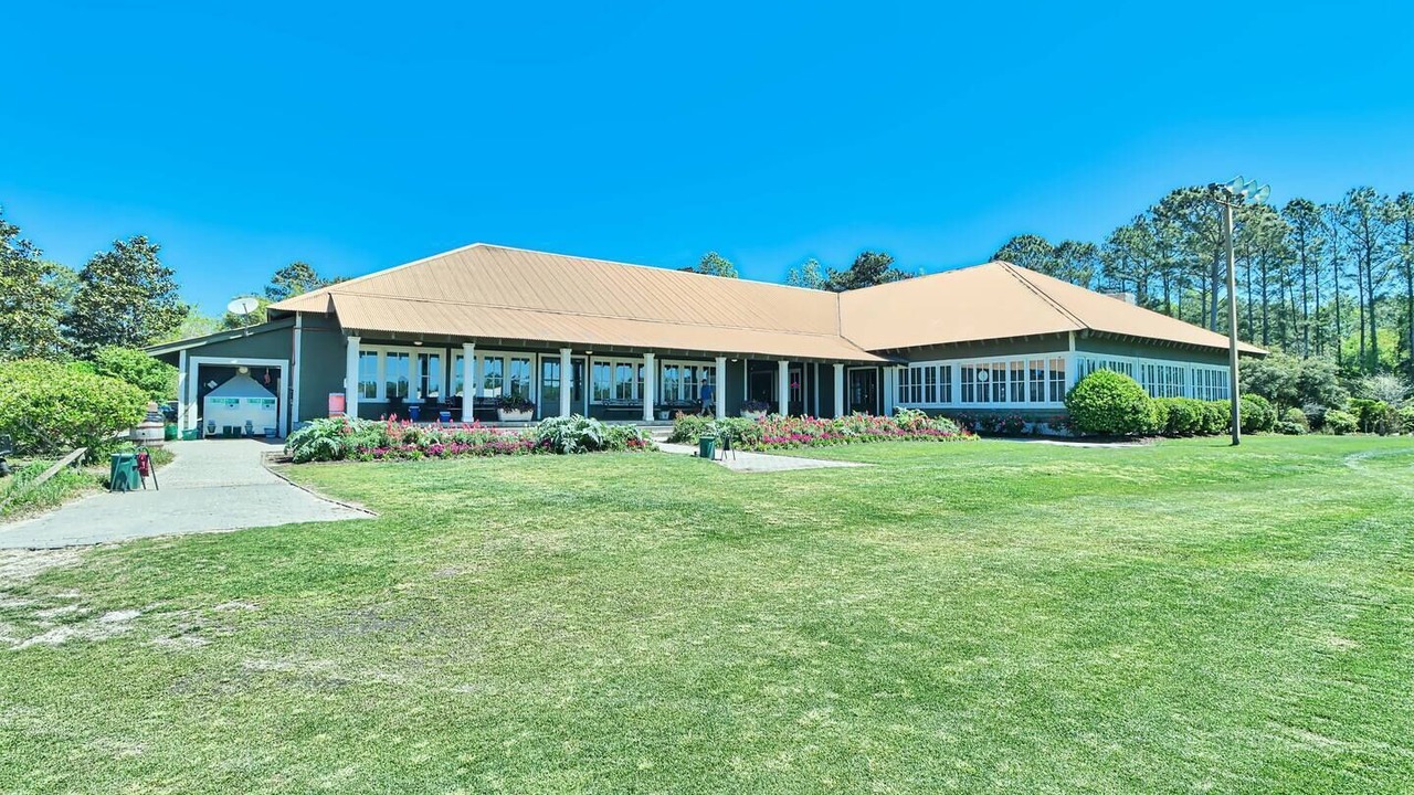 Photo of Outdoor in Longs