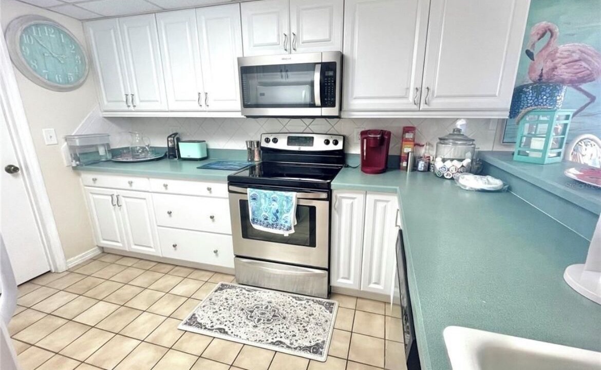 Photo of Kitchen in Ponce Inlet