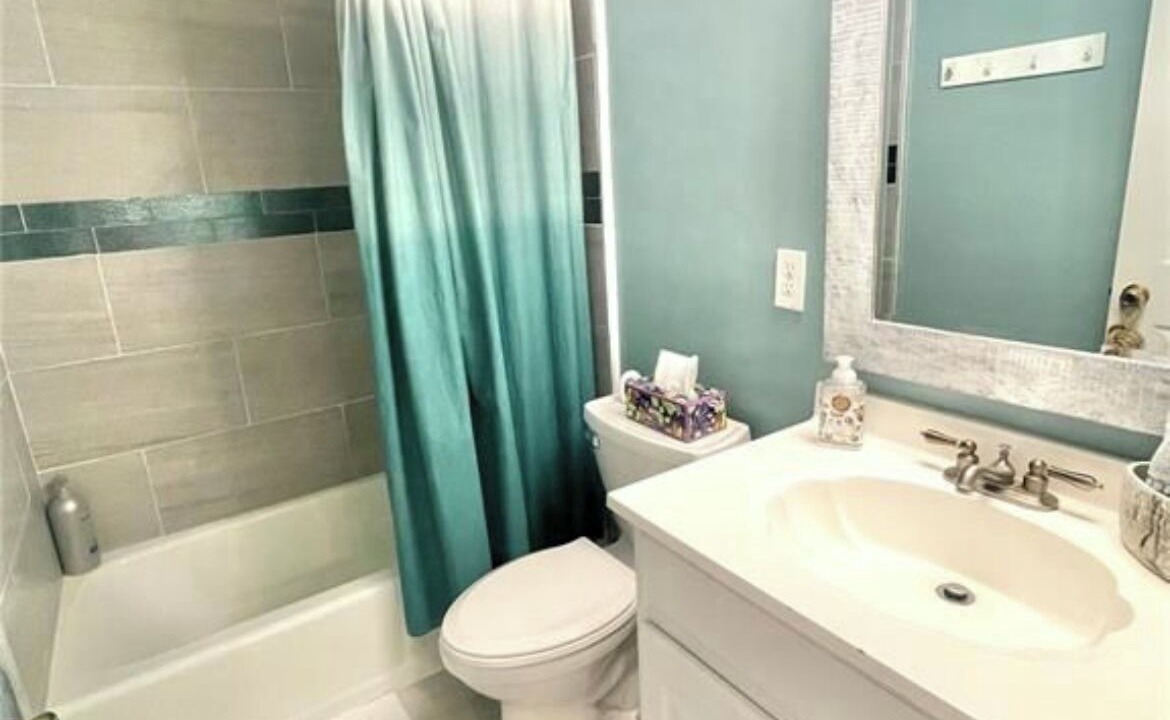 Photo of Bathroom in Ponce Inlet