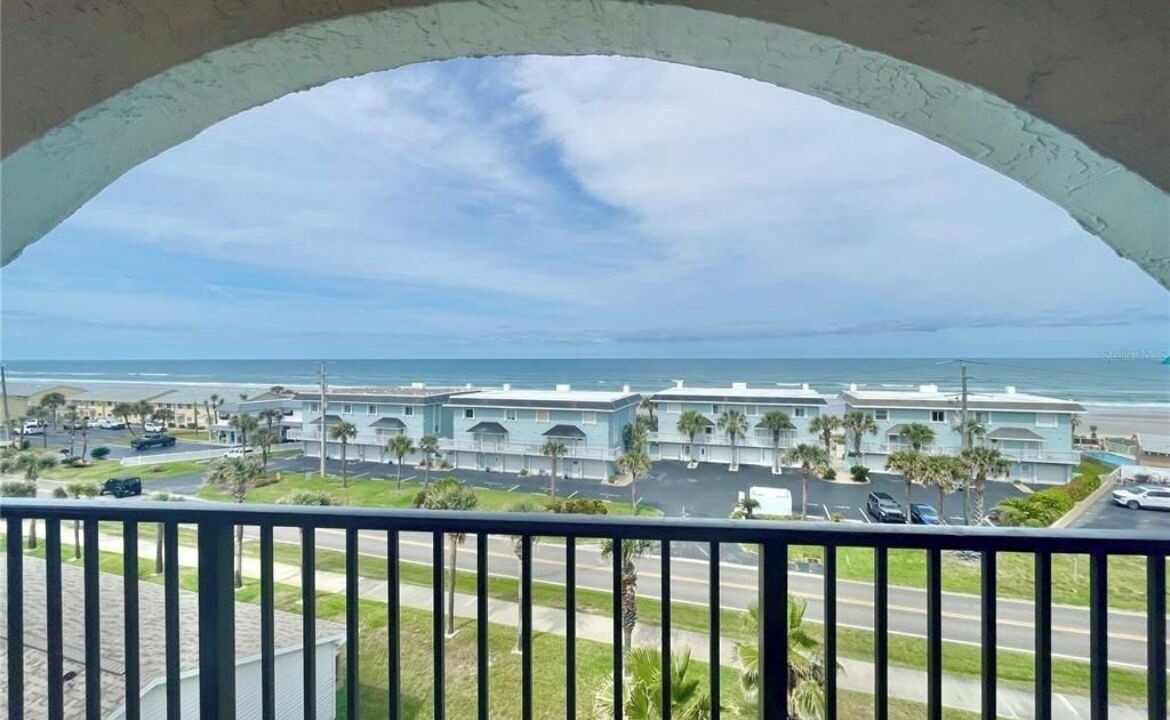 Photo of Patio Balcony in Ponce Inlet