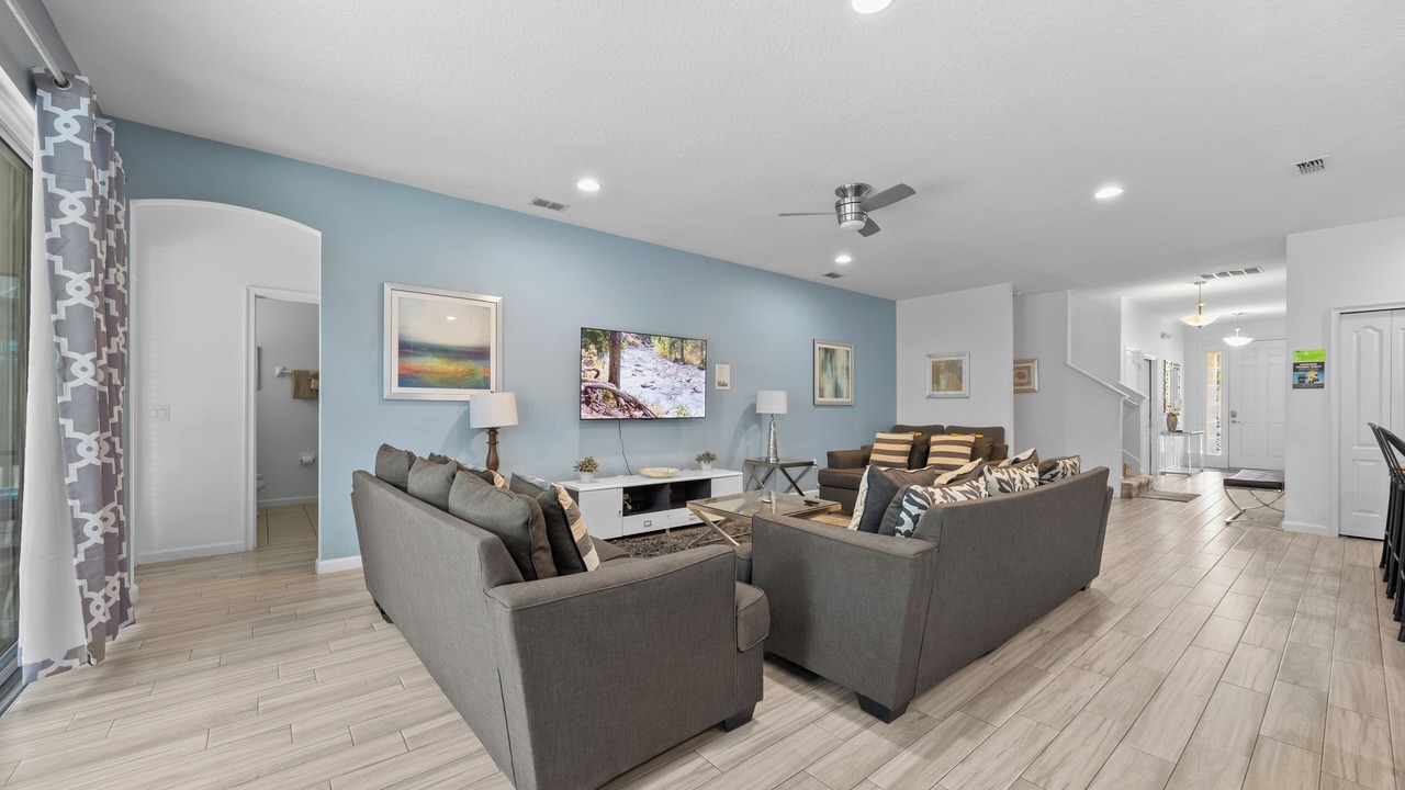 Photo of Livingroom in Sunridge Woods