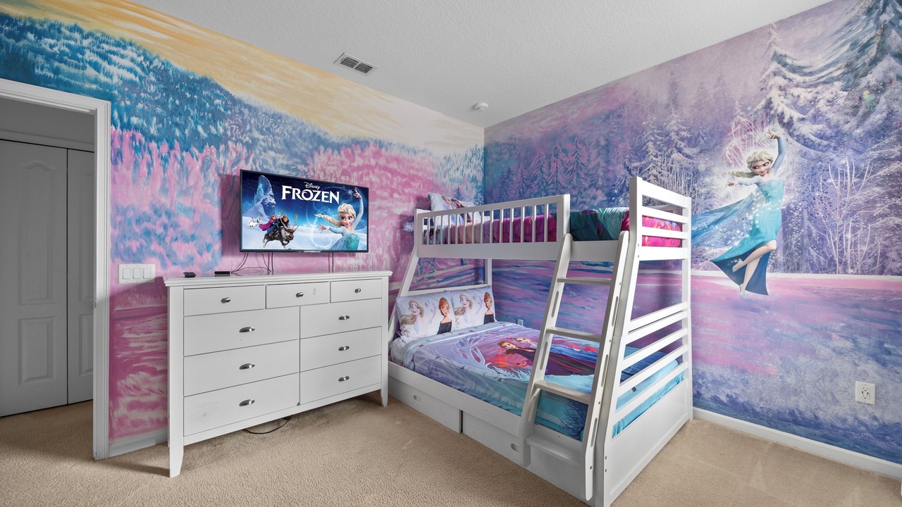 Photo of Bedroom in Sunridge Woods