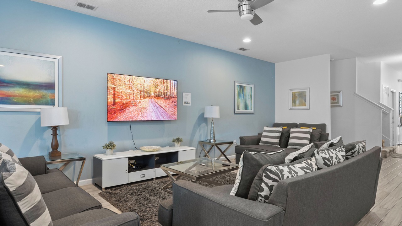 Photo of Livingroom in Sunridge Woods