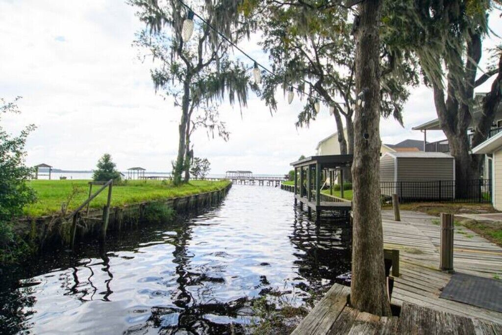 Photo of Outdoor in Doctors Inlet
