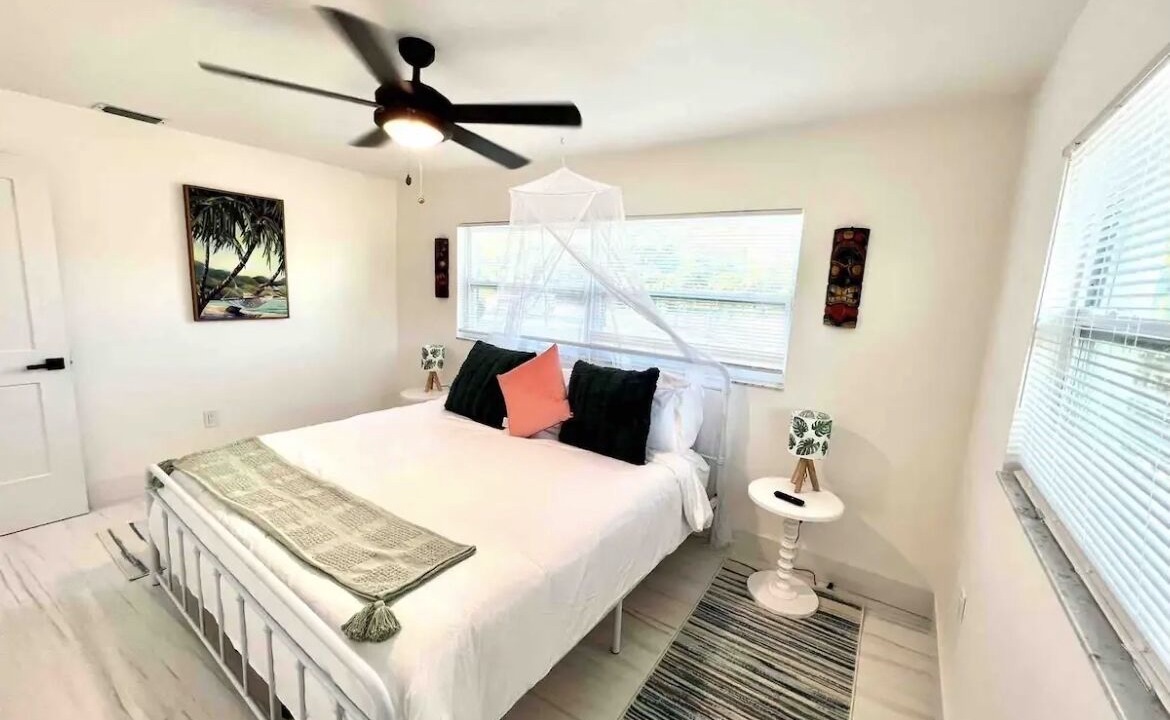 Photo of Bedroom in Iona