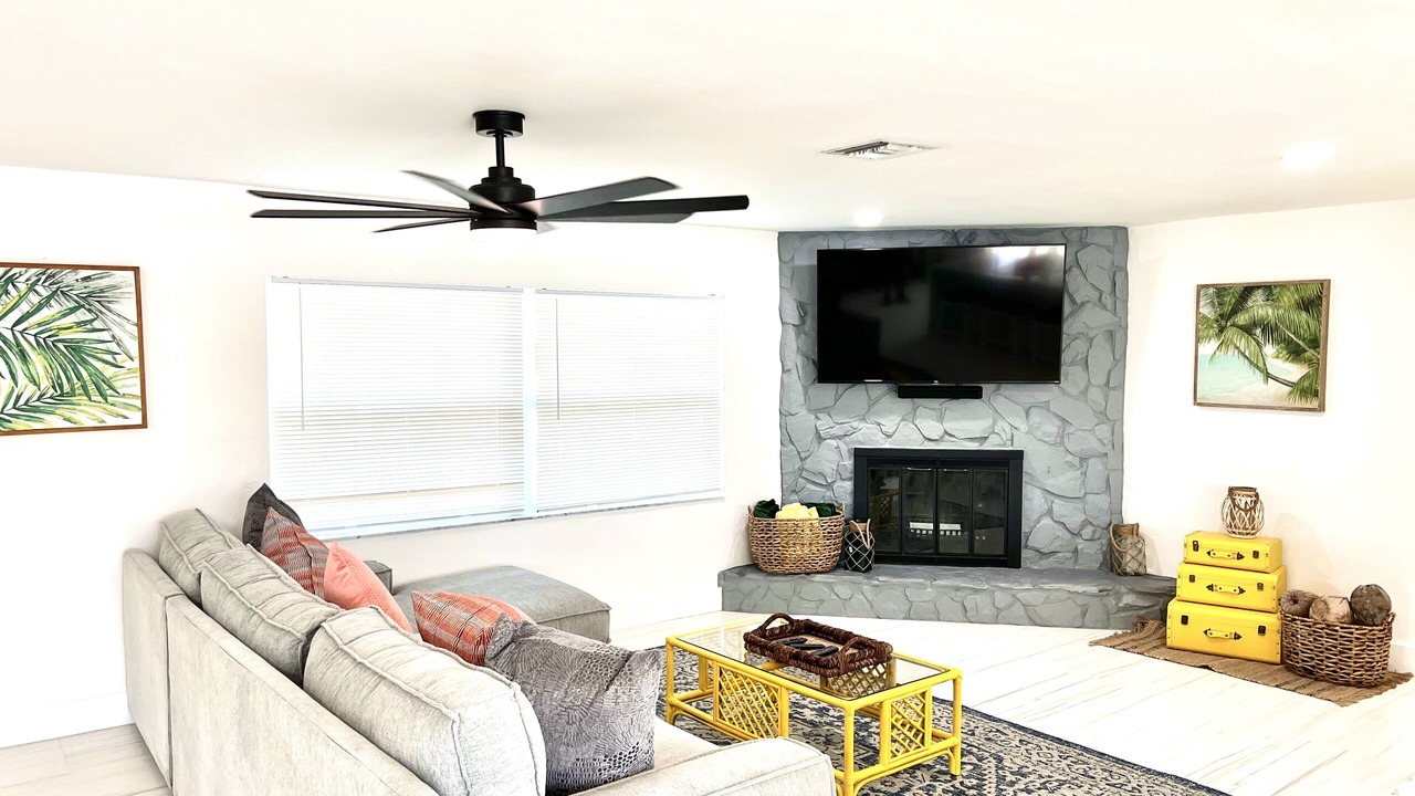 Photo of Livingroom in Iona