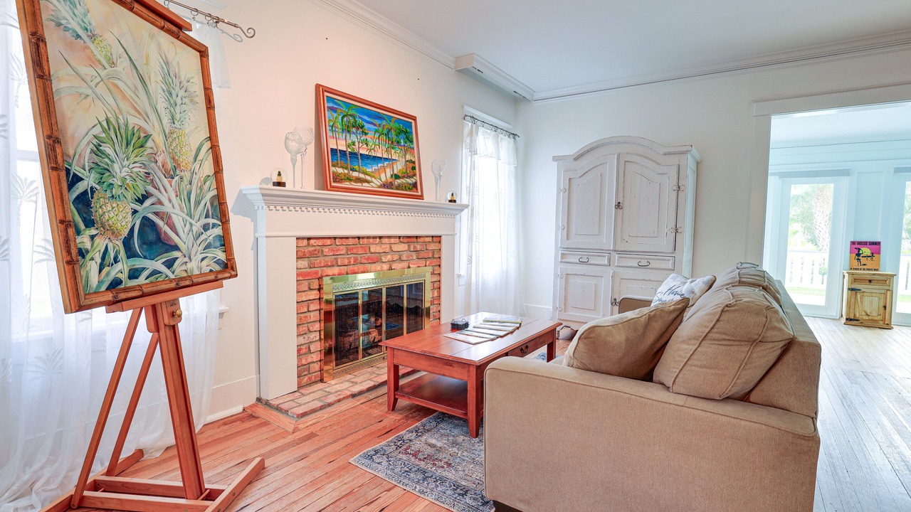 Photo of Livingroom in Palm City