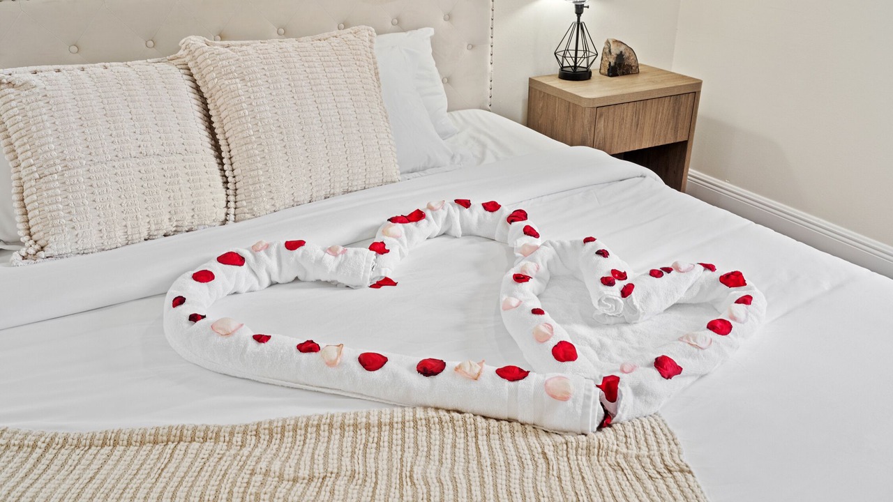 Photo of Bedroom in Lake Clarke Shores