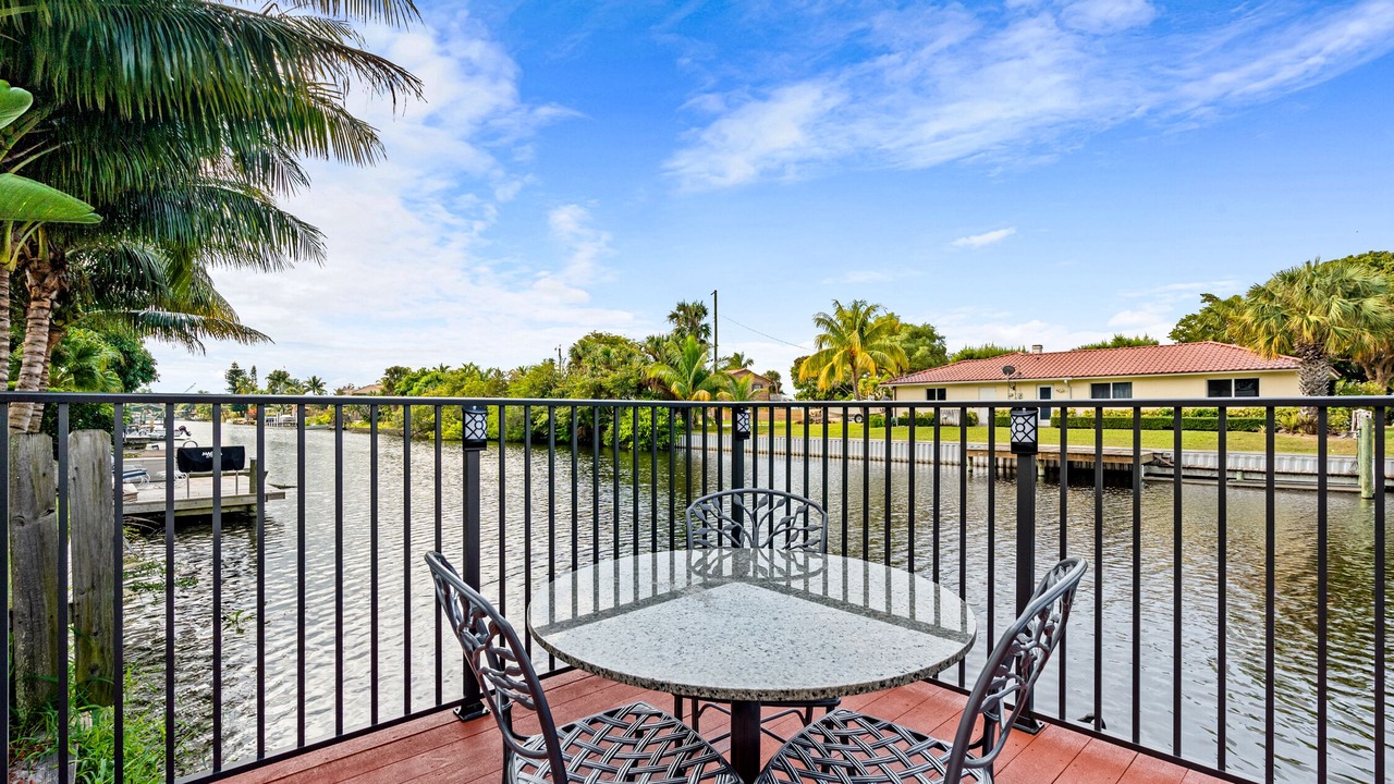 Photo of Outdoor in Lake Clarke Shores