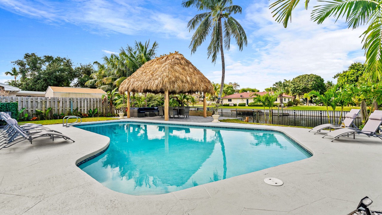 Photo of Outdoor in Lake Clarke Shores