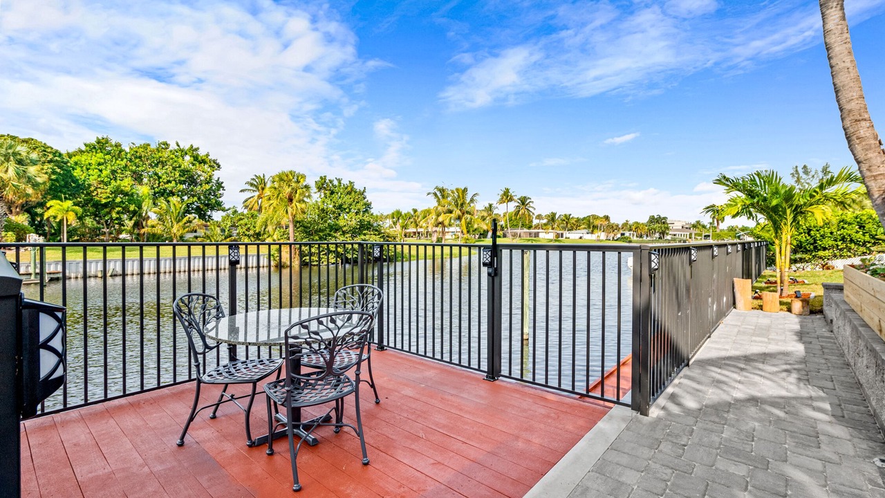 Photo of Outdoor in Lake Clarke Shores