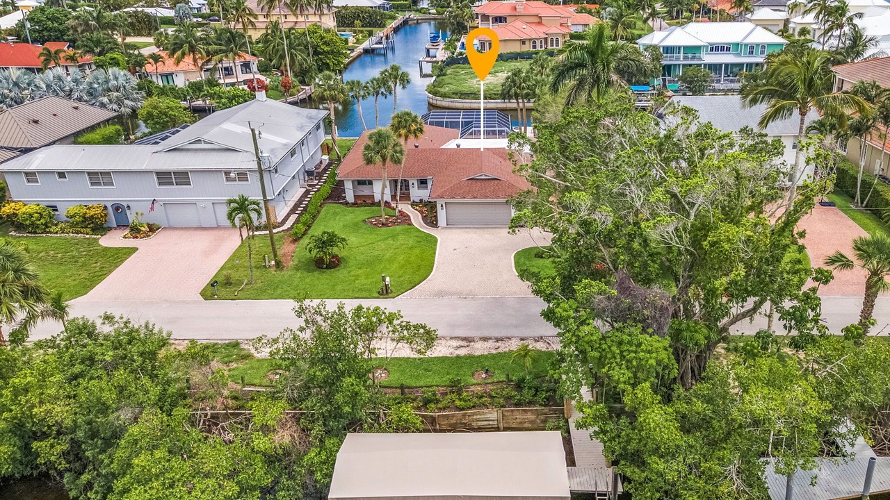 Photo of Outdoor in Naples