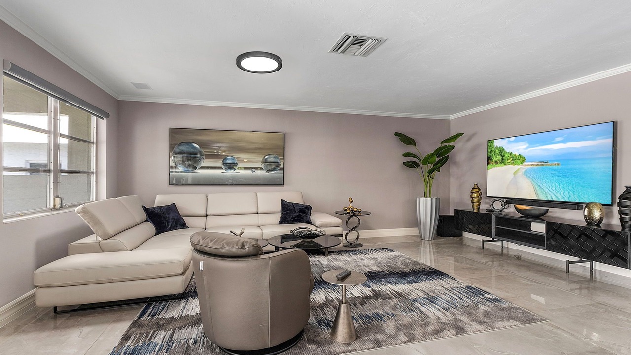Photo of Livingroom in Naples