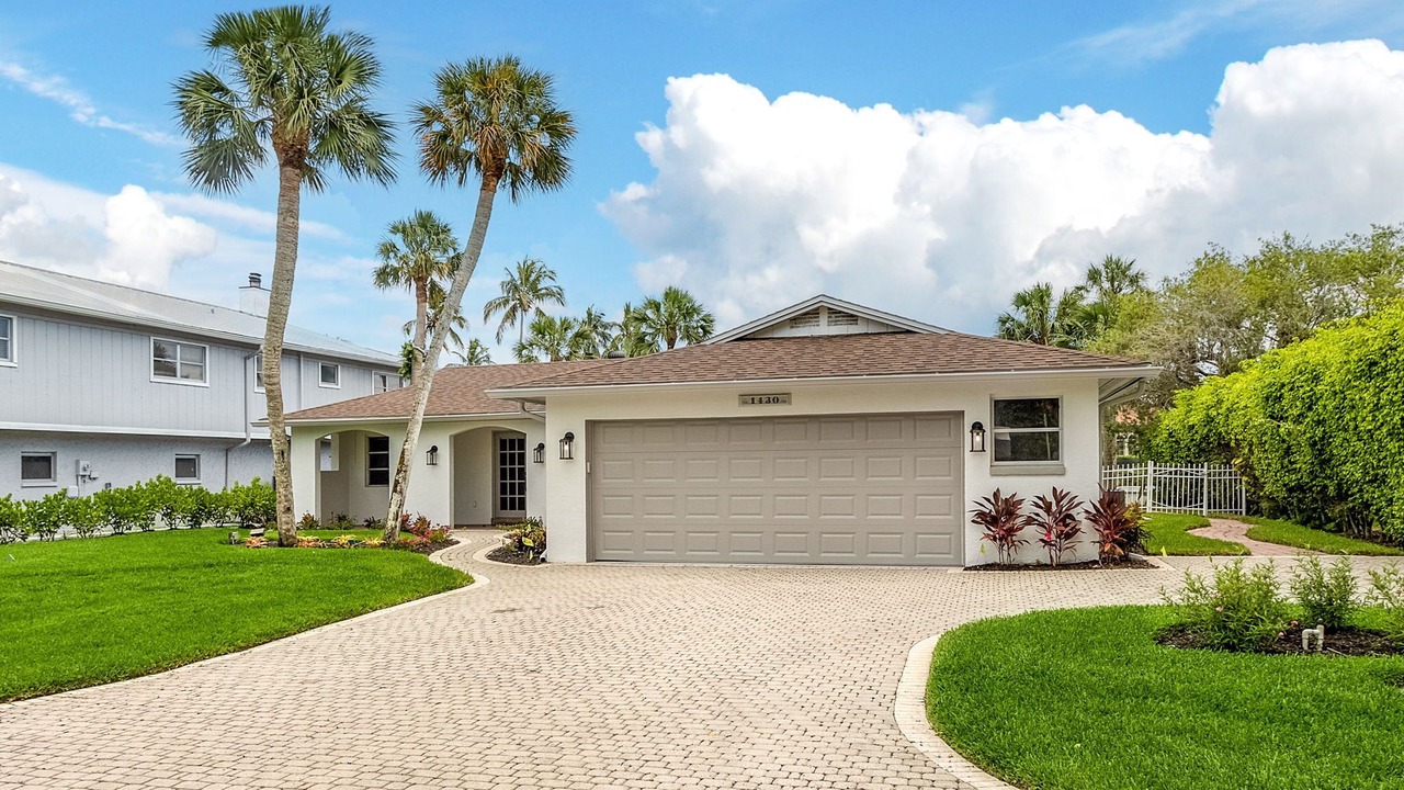 Photo of Outdoor in Naples