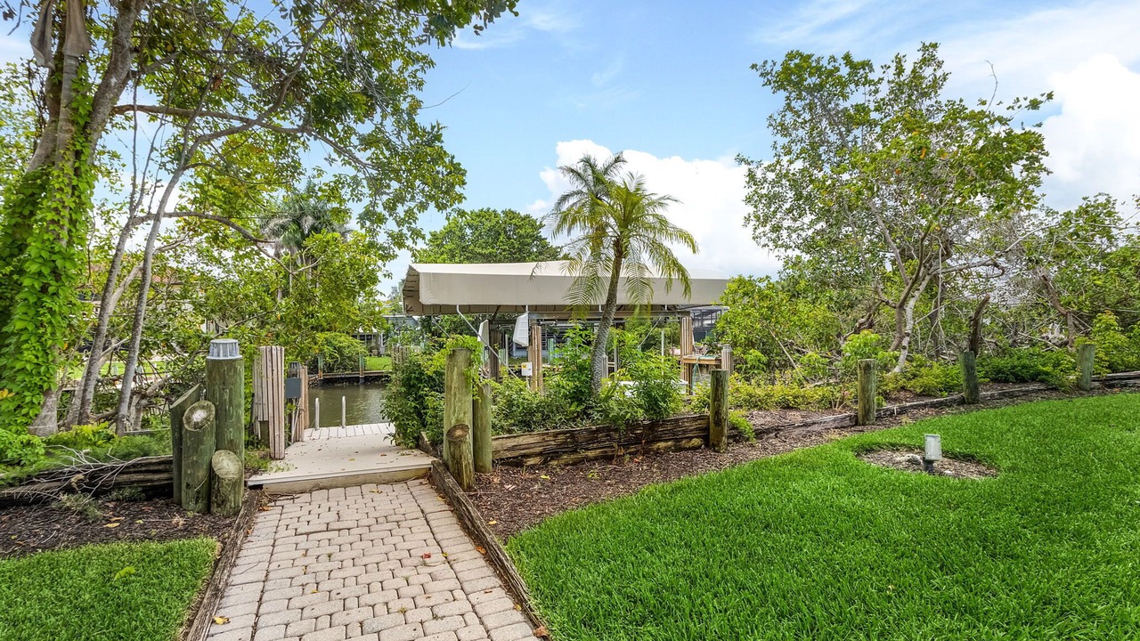 Photo of Outdoor in Naples