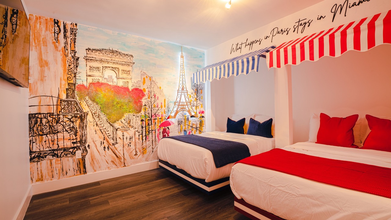 Photo of Bedroom in Ludlam