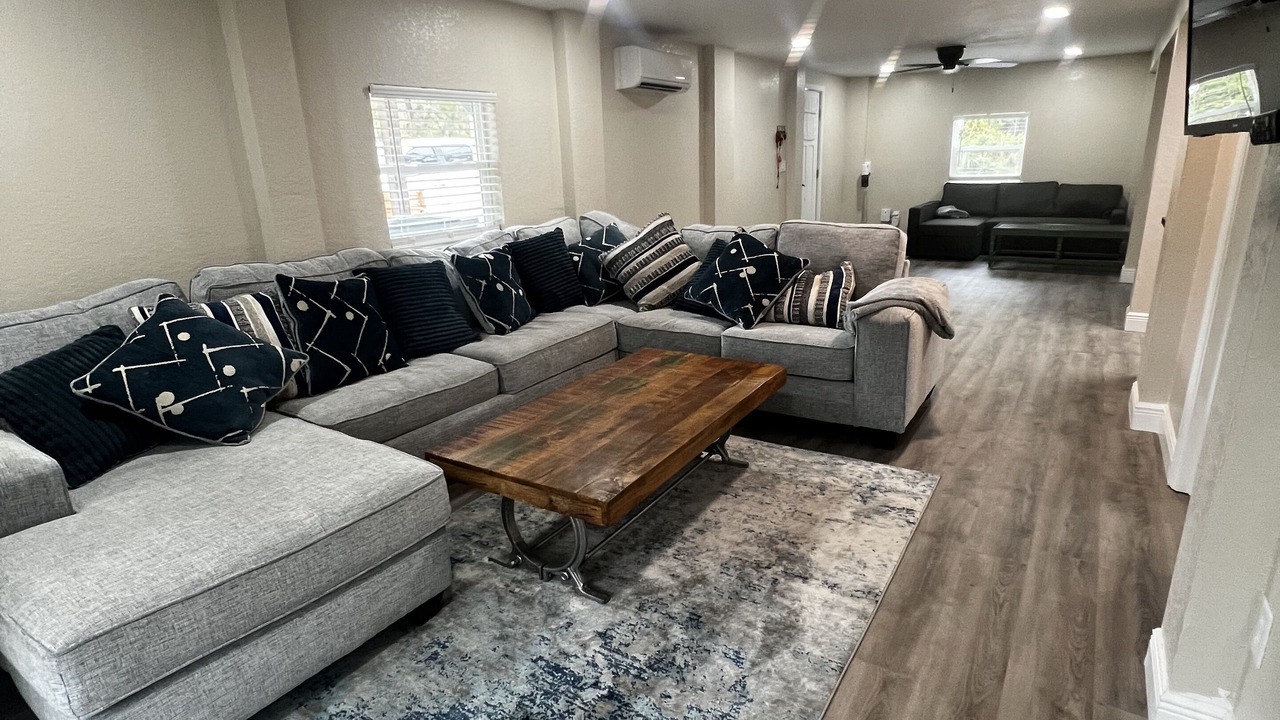 Photo of Livingroom in Astor