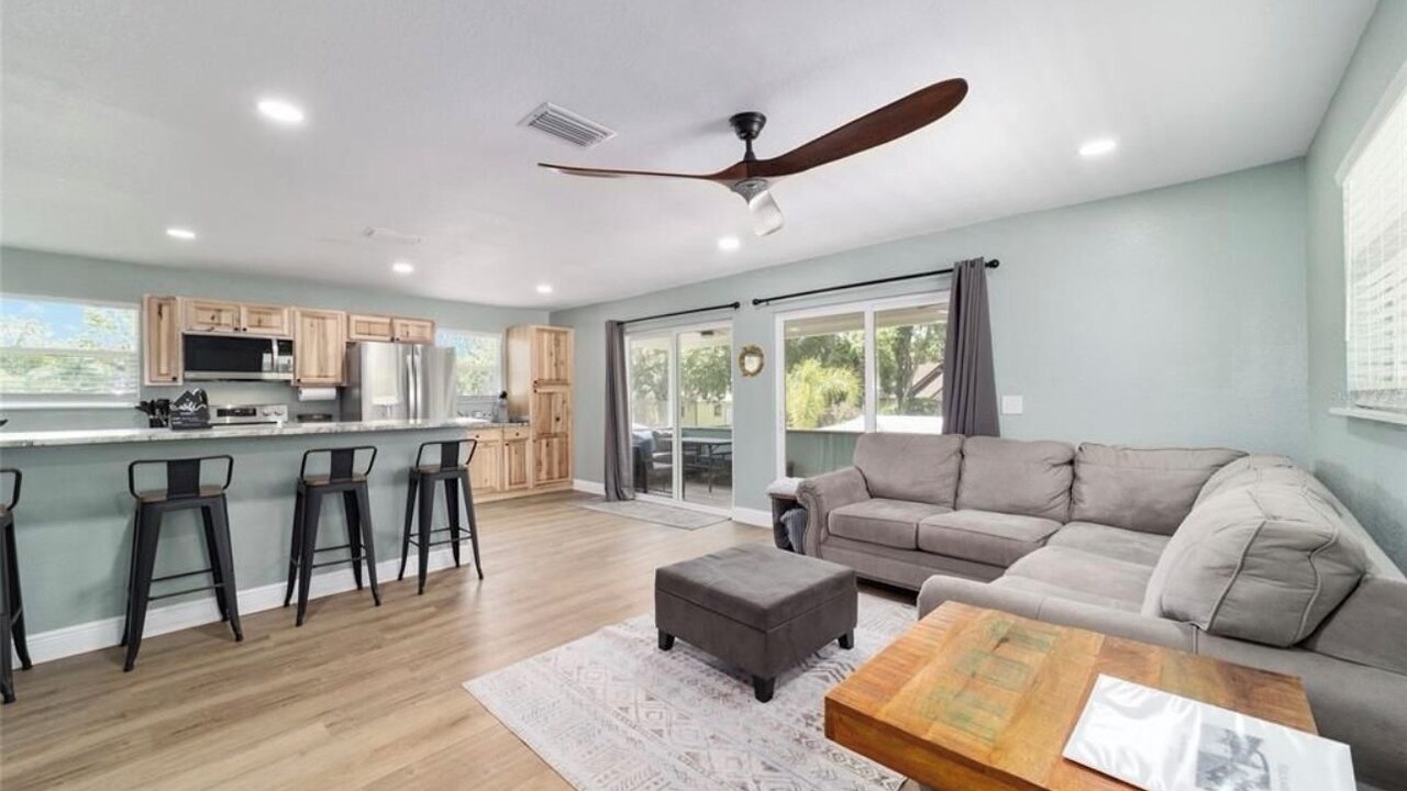 Photo of Livingroom in Astor