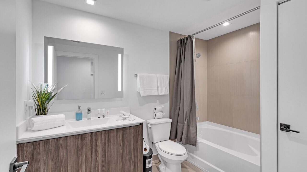 Photo of Bathroom in Doral