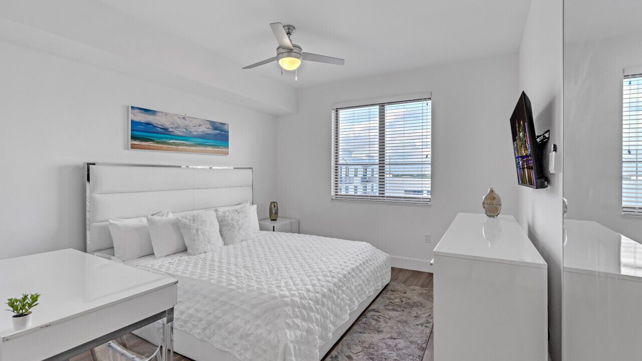 Photo of Bedroom in Doral