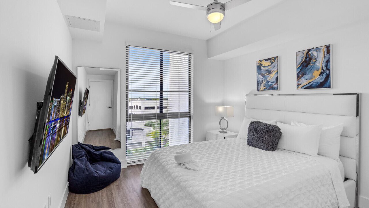 Photo of Bedroom in Doral