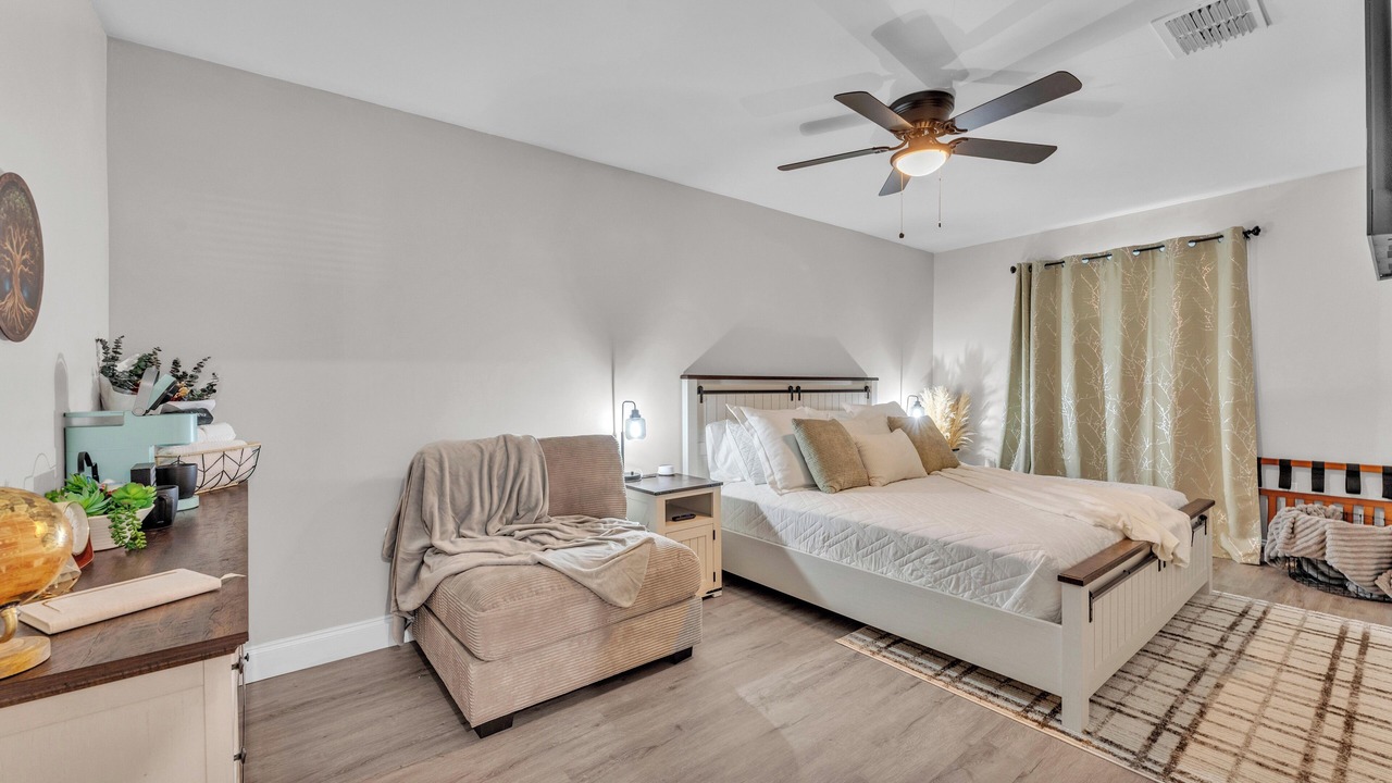 Photo of Bedroom in Winter Haven