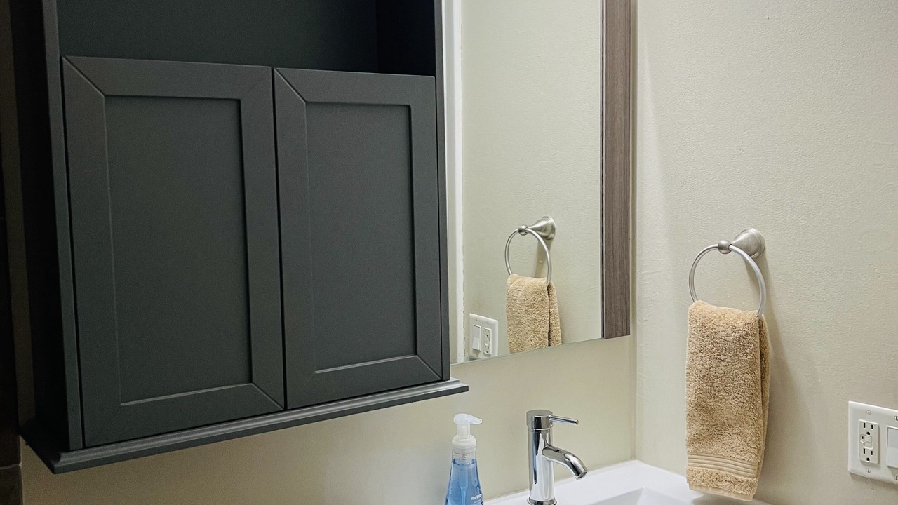 Photo of Bathroom in Willoughby Acres