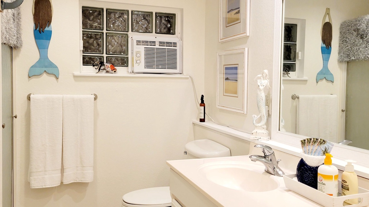 Photo of Bathroom in Ormond Beach