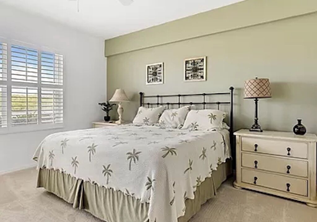 Photo of Bedroom in Naples
