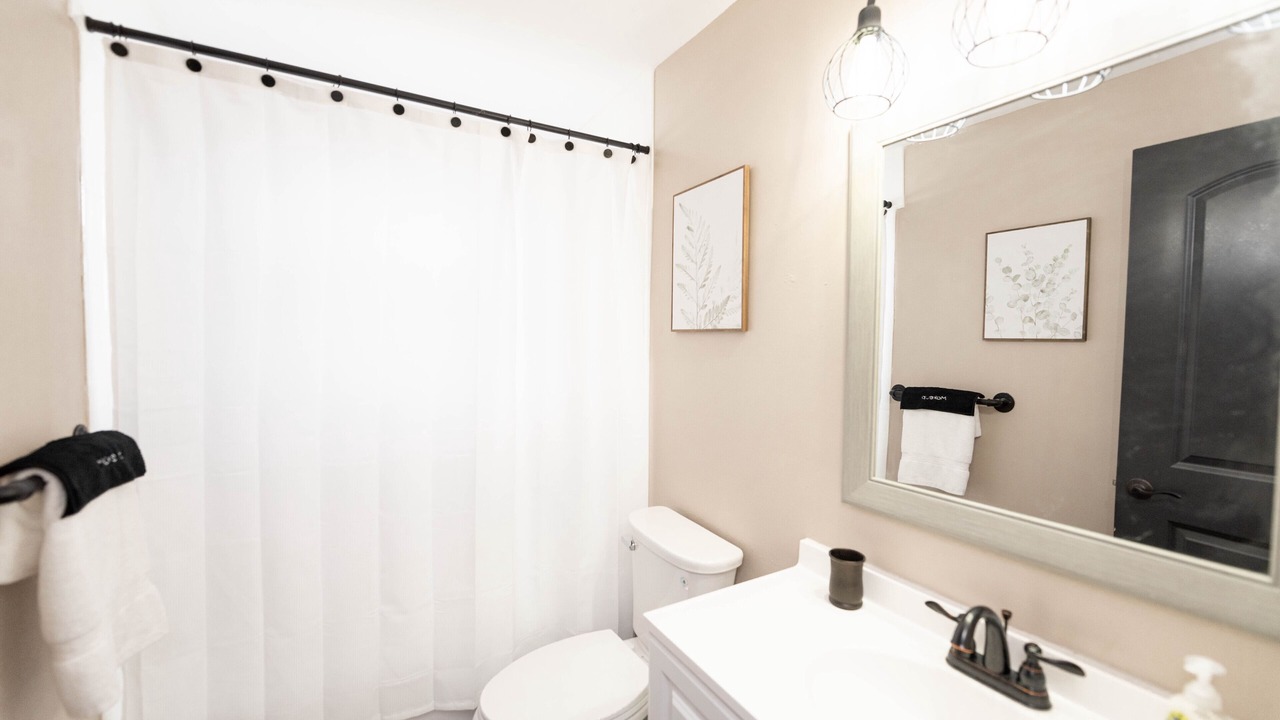 Photo of Bathroom in Fowlers