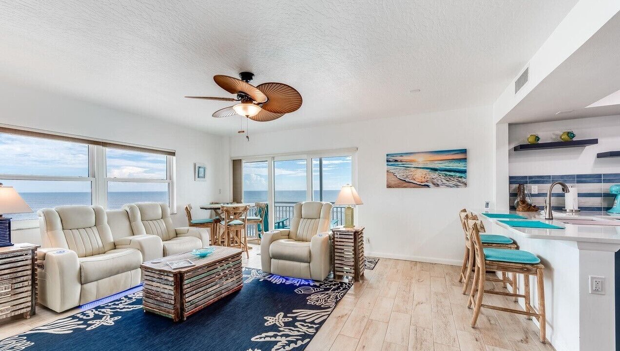 Photo of Livingroom in South Patrick Shores