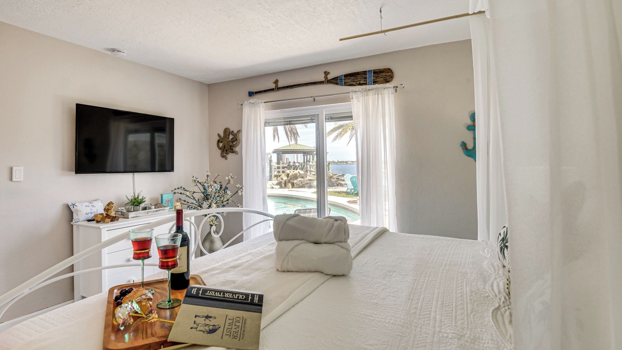 Photo of Bedroom in South Daytona