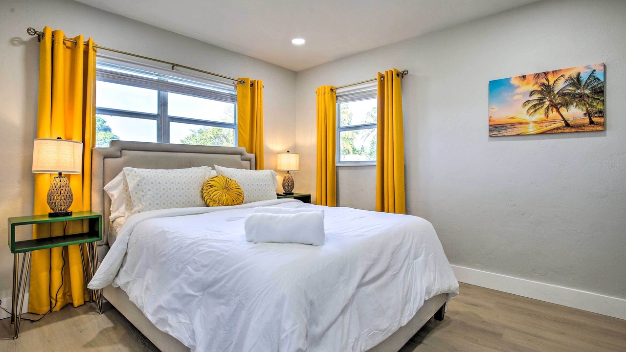 Photo of Bedroom in Central Fort Lauderdale