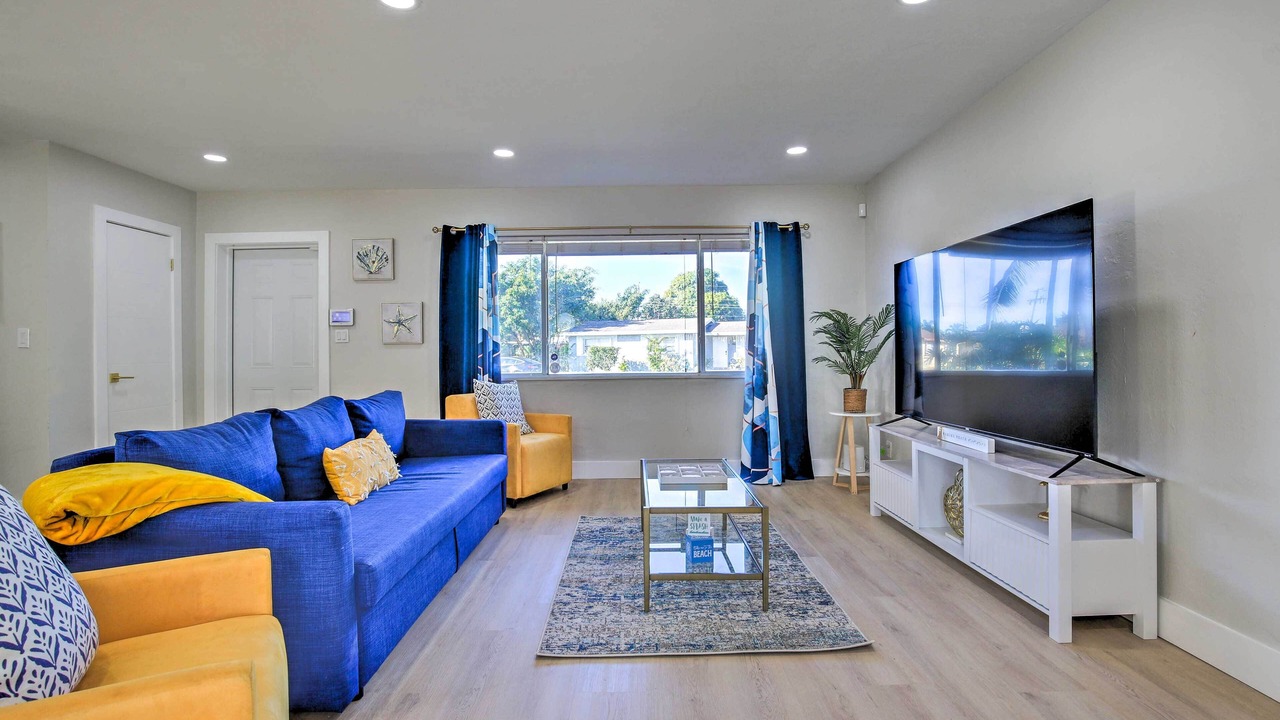 Photo of Livingroom in Central Fort Lauderdale