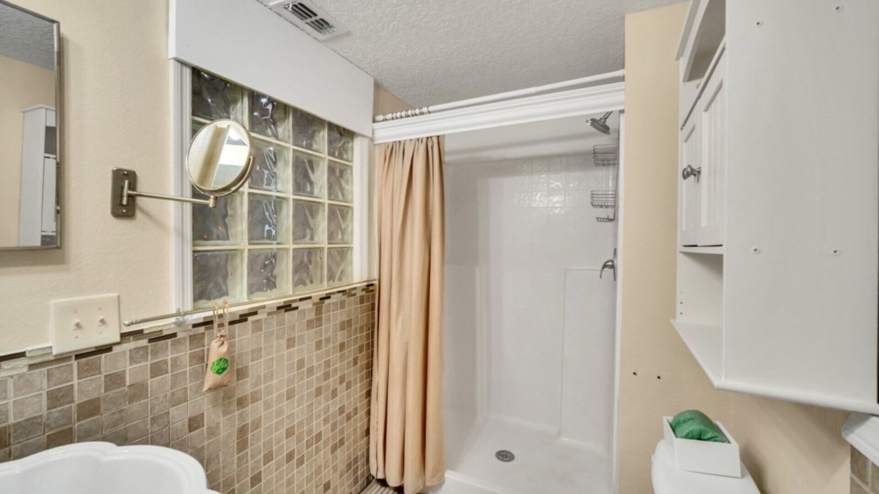 Photo of Bathroom in Kissimmee