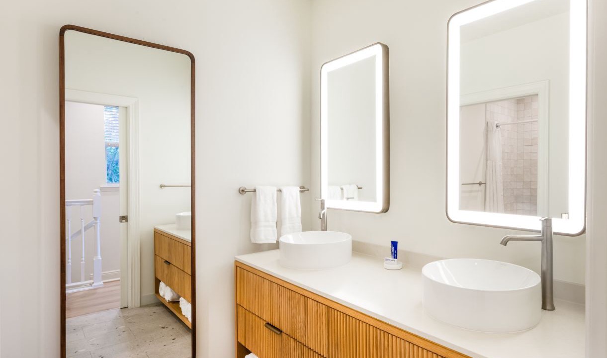 Photo of Bathroom in Islamorada