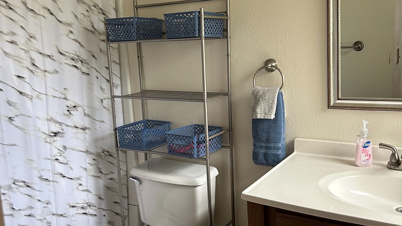 Photo of Bathroom in Belleview Heights