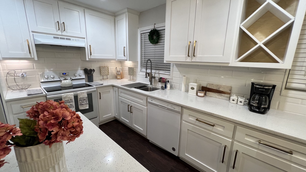 Photo of Kitchen in Lake City