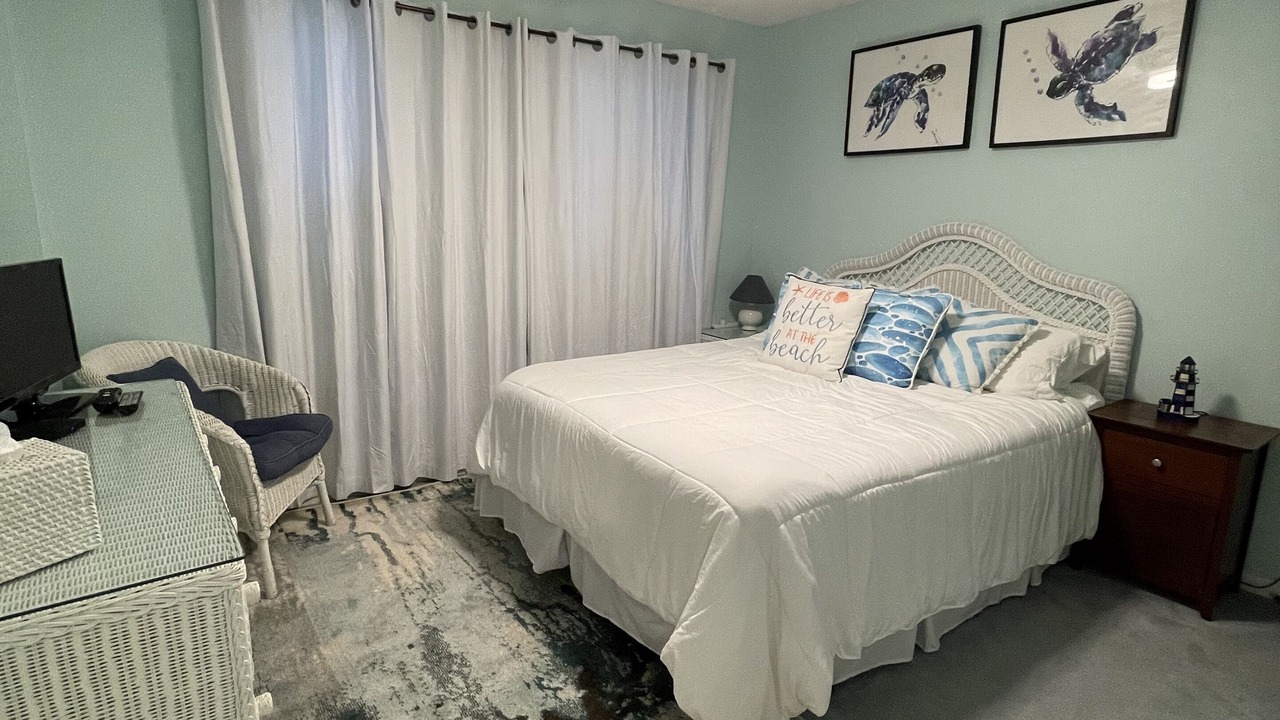 Photo of Bedroom in Fort Pierce Shores