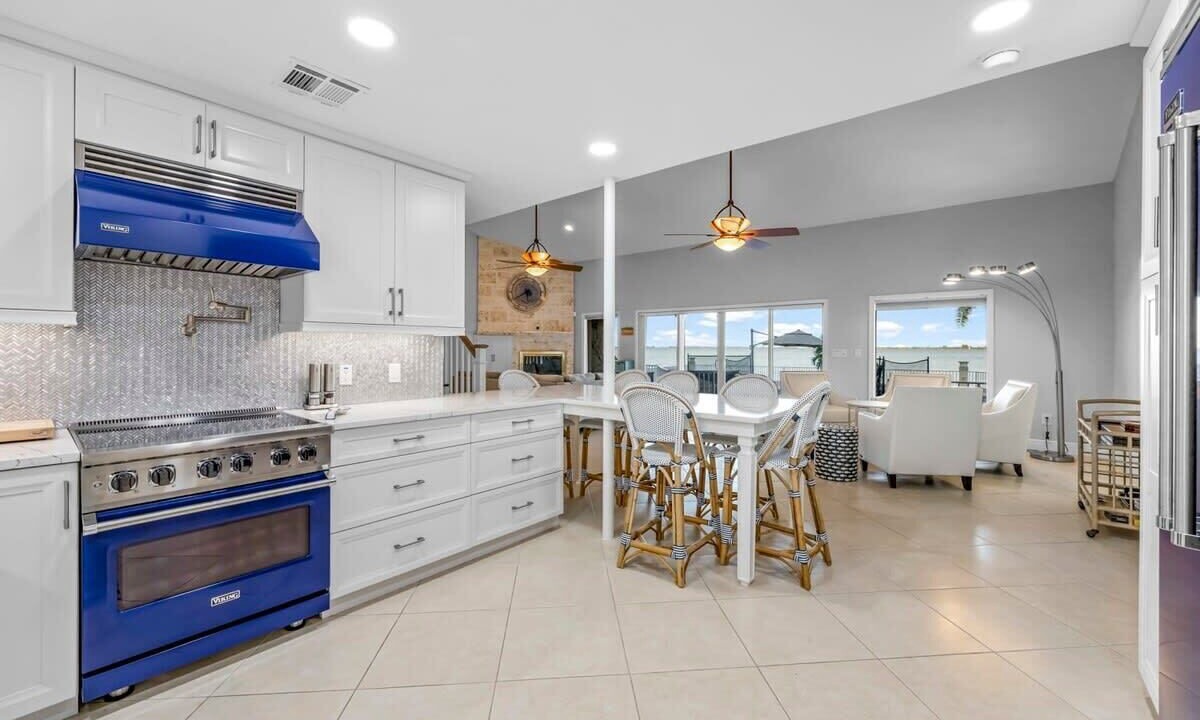 Photo of Kitchen in Sanders