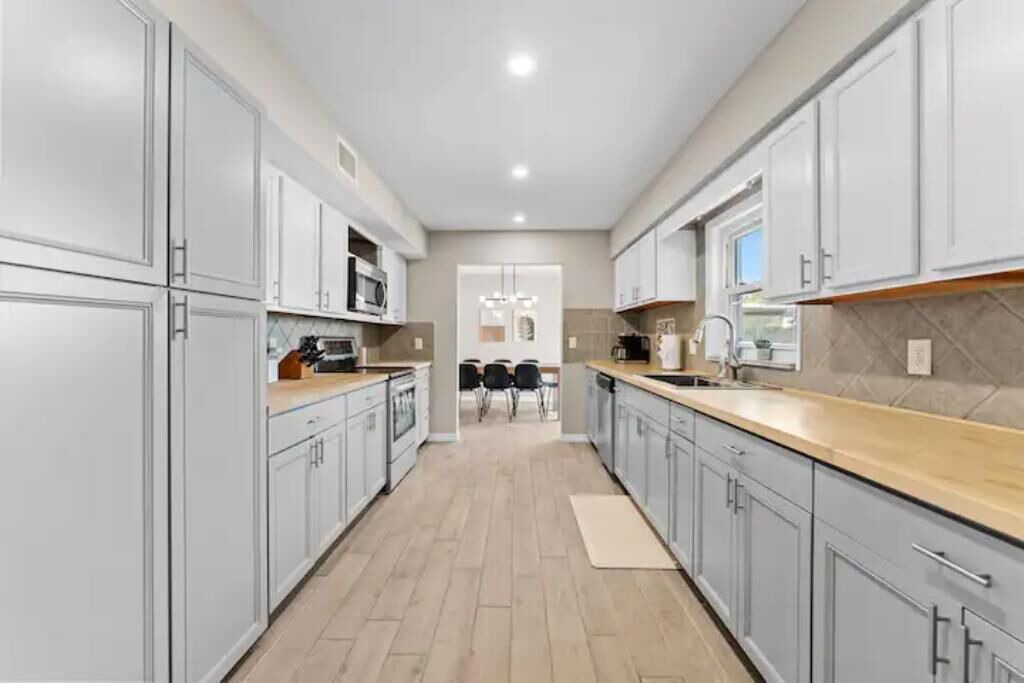 Photo of Kitchen in Bay Crest Park