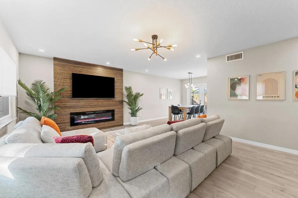 Photo of Livingroom in Bay Crest Park