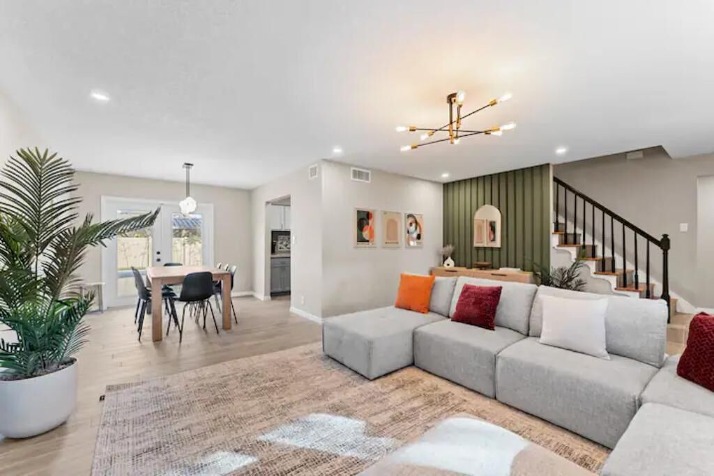 Photo of Livingroom in Bay Crest Park