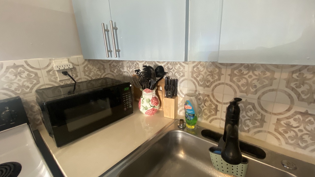 Photo of Kitchen in Florida Gardens