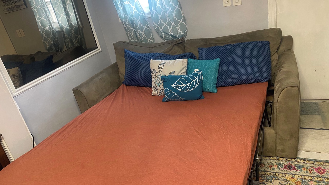 Photo of Bedroom in Florida Gardens