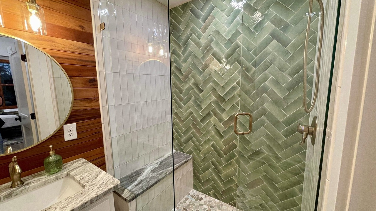 Photo of Bathroom in Tracy City