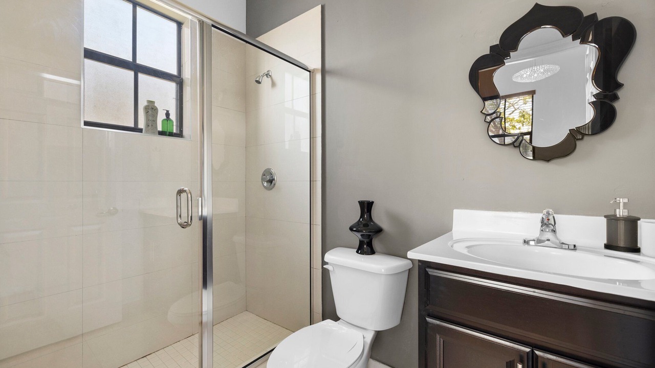 Photo of Bathroom in Tamiami