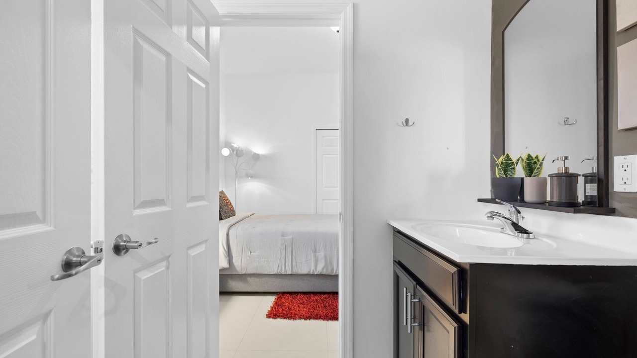 Photo of Bedroom in Tamiami