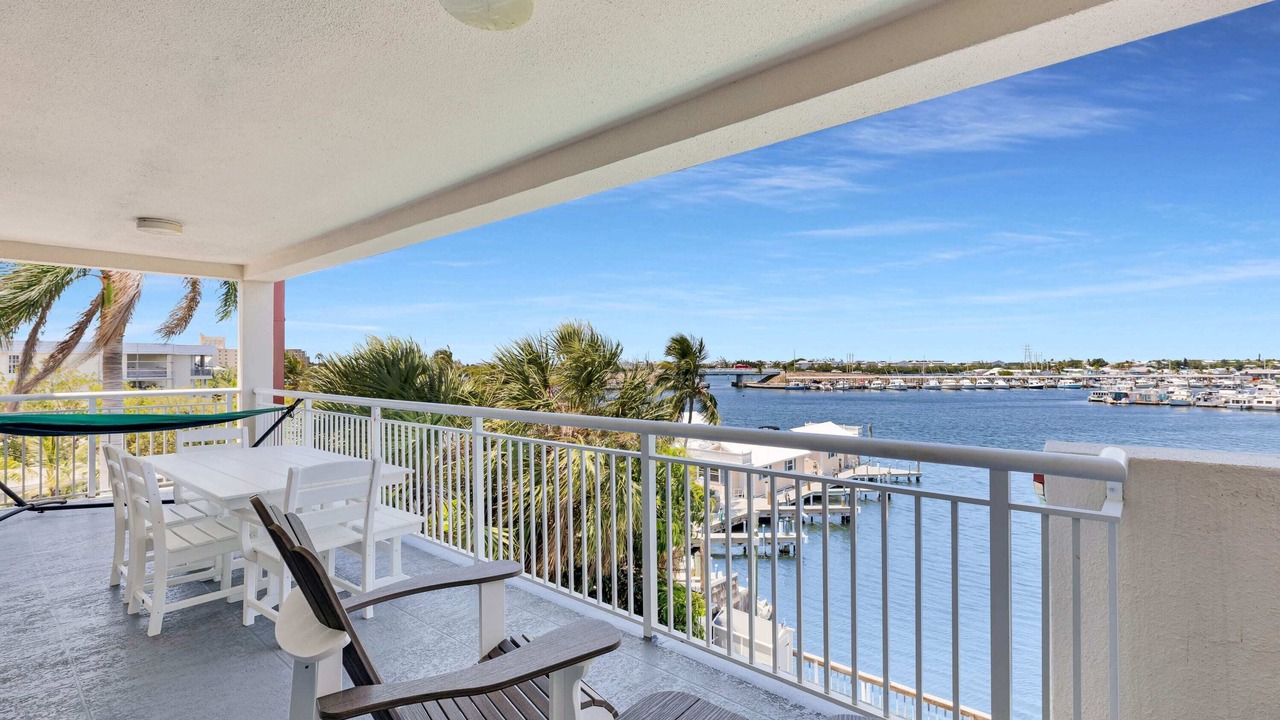 Photo of Patio Balcony in Meadows